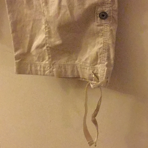 NWT Justice khaki cargo Capri (Girl) 16.5 - Picture 8 of 8